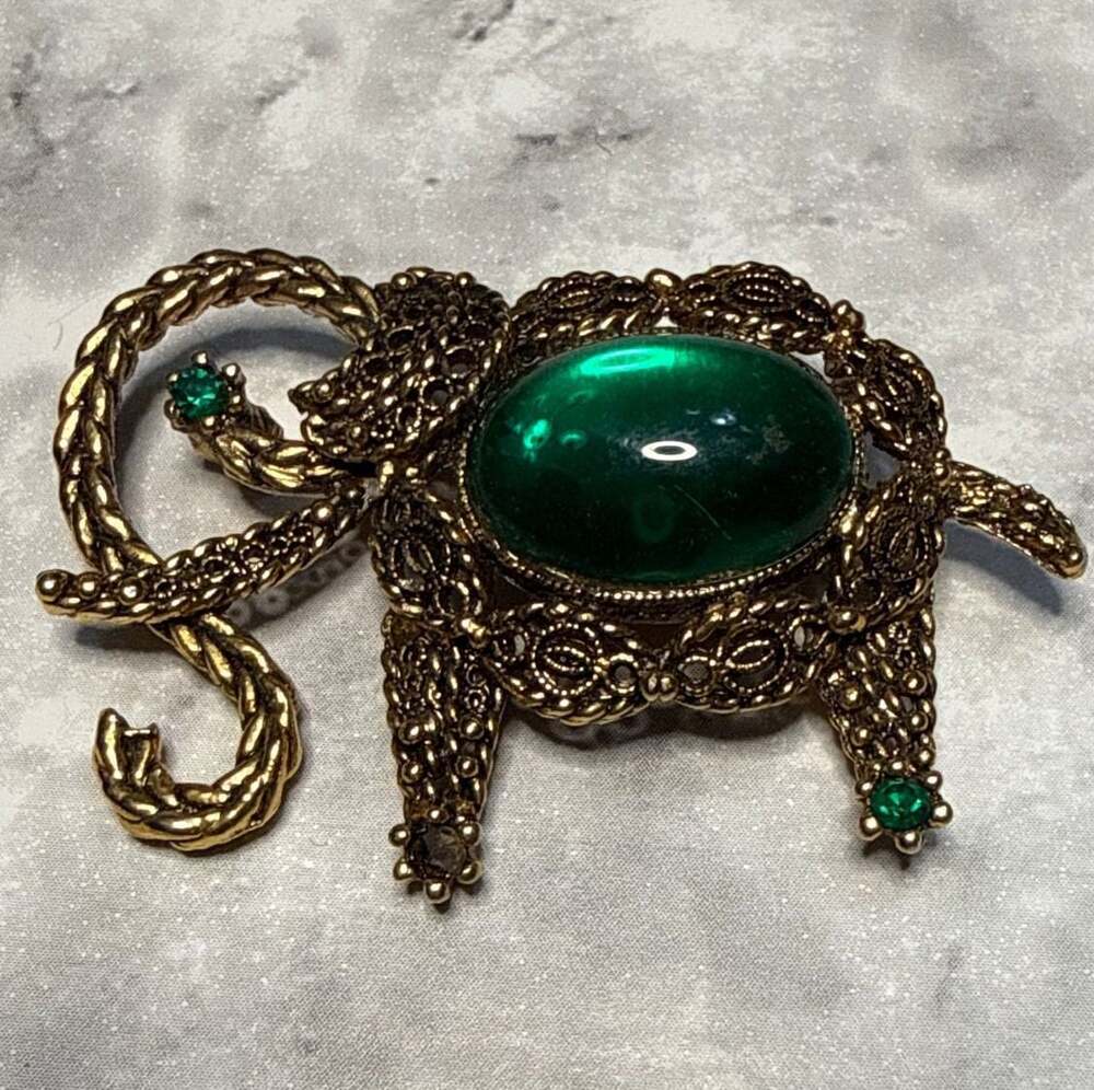 Vintage Elephant Brooch with Green Glass Cabochon and Rhinestone‎ Accents
